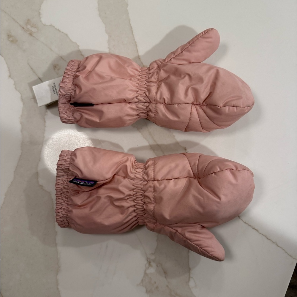 Patagonia Kids Light Pink Mittens
